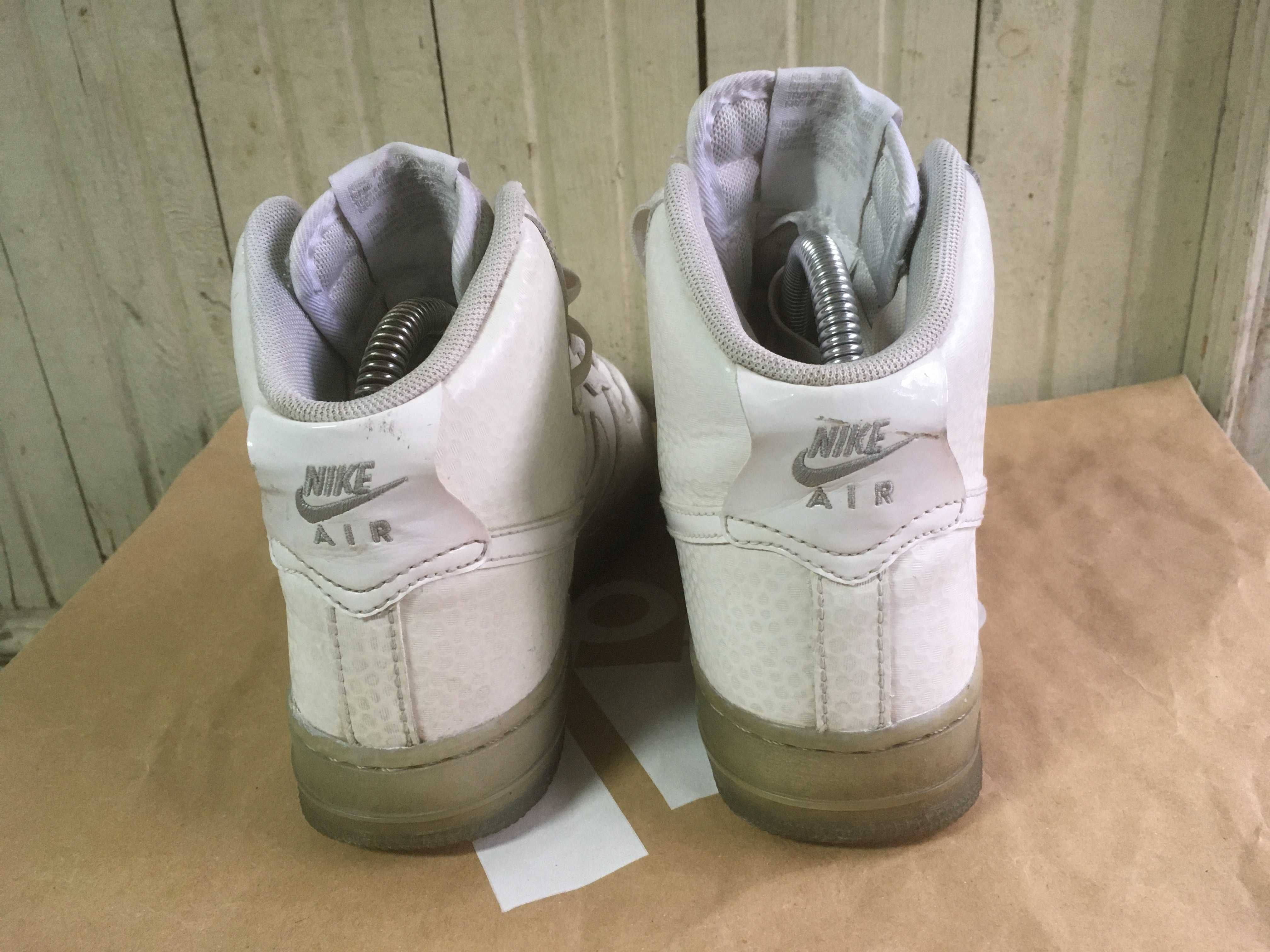 ''Nike Air Force 1 High Premium''оригинални маратонки 37.5 номер