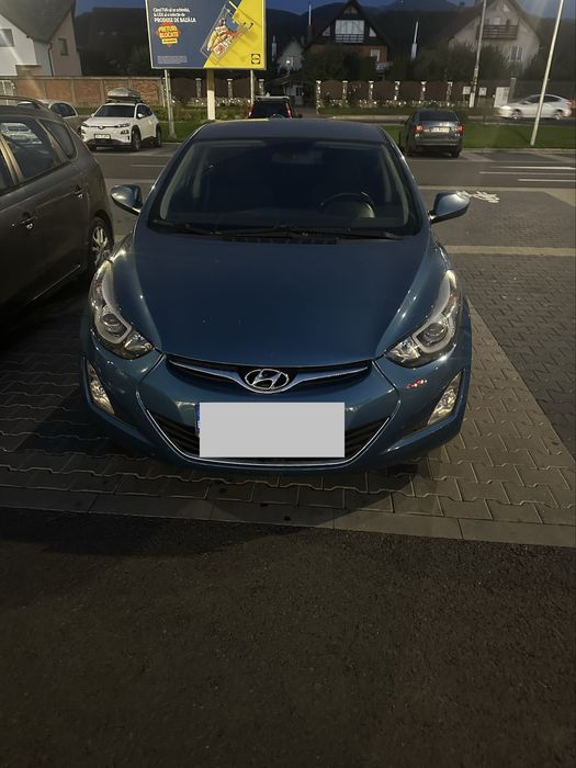 Hyundai Elantra (august 2015)