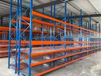 Rafturi metalice industriale