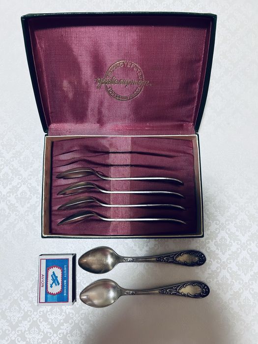 Продаю чайные ложки мельхиоровые