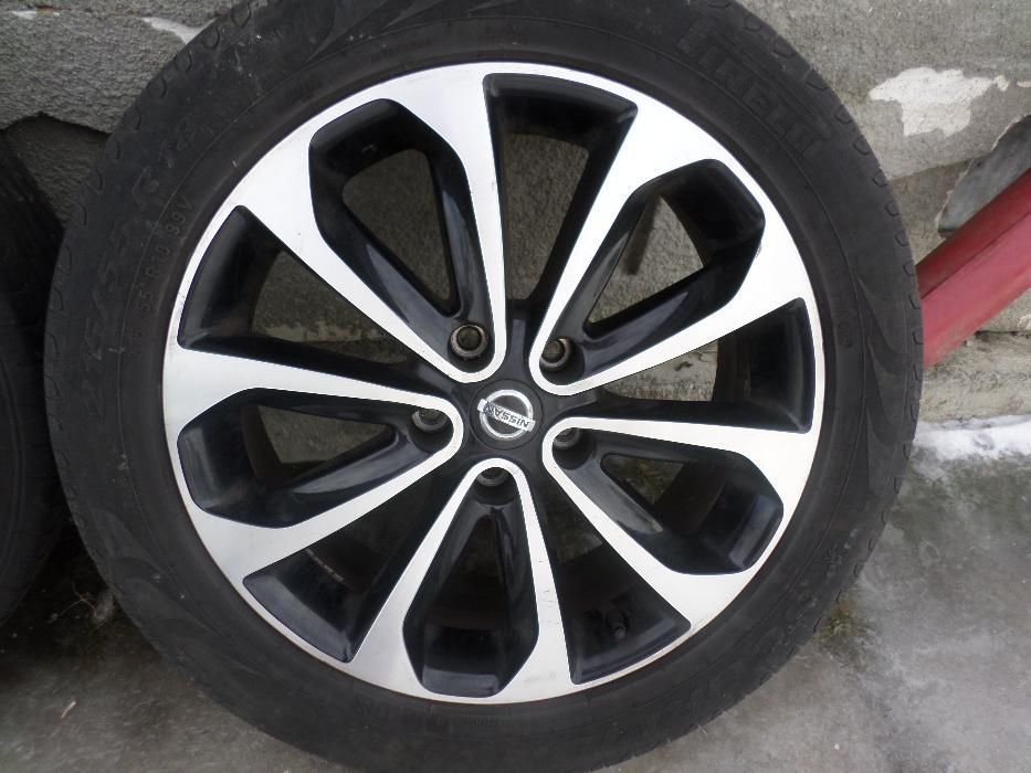 Jante Nissan Qashqai 215 55 18 Vara Continental Pirelli