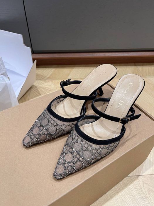 Pantofi Christian Dior