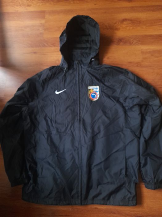 Nike мъжко яке XL размер.