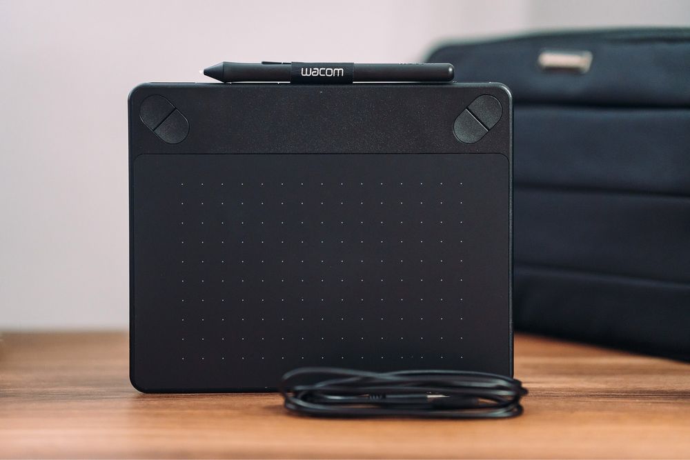 Wacom Intuos Pen&Touch CHT-490