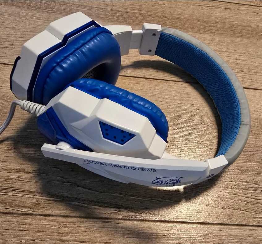 Casti Gaming, Soyto SY830MV, Lumina LED, Izolare Fonica, Difuzor 40 mm