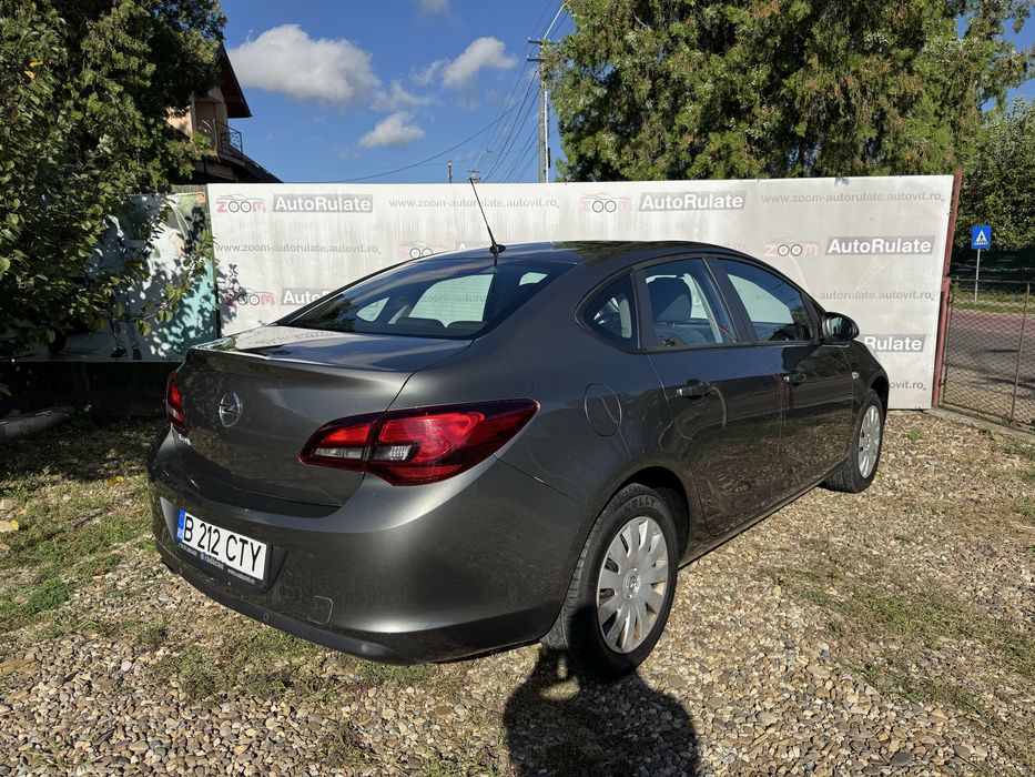 OPEL ASTRA sedan notchback 2019 1,4 benzina turbo RATE FiXE AVANS 0%