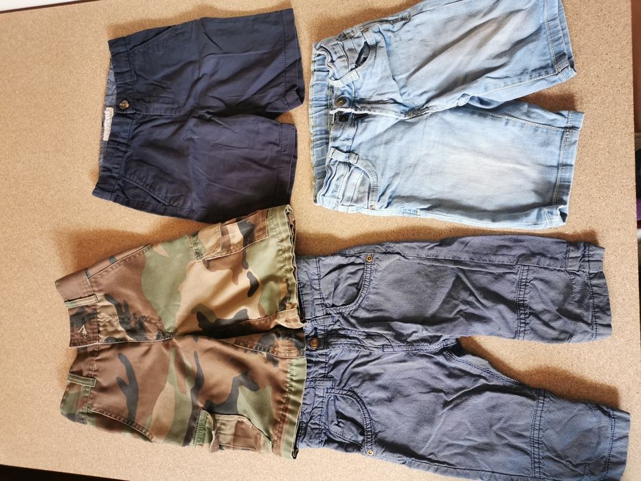 Pantaloni scurti baiat 110(5-6 ani)