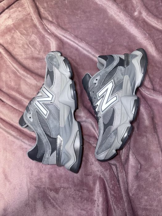 Pantofi 42 New Balance 9060 Alb Albi Gri Negru Negri noi nepurtati new