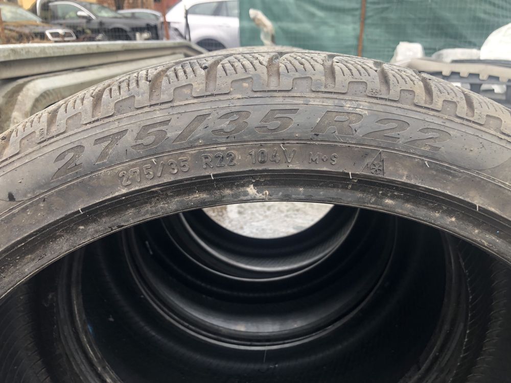 Зимни гуми 275/35/22 pirelli