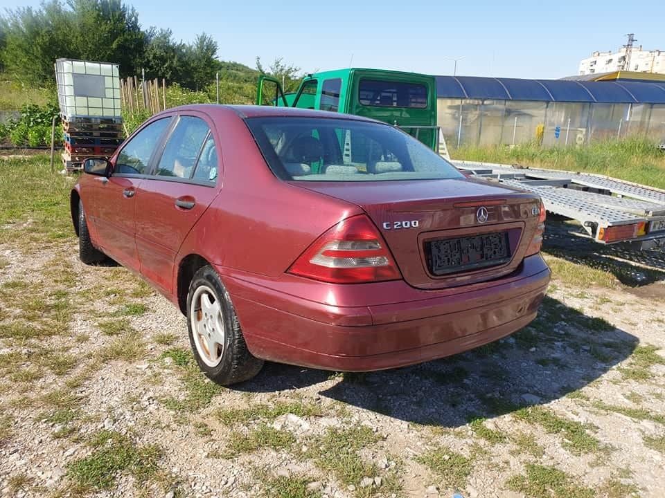 На части!!! Мерцедес C200 cdi W203 OM611