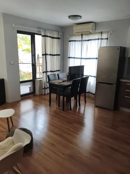 Двустаен апартамент под наем в кв. Мараша