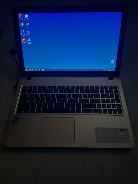 Vand Laptop Asus