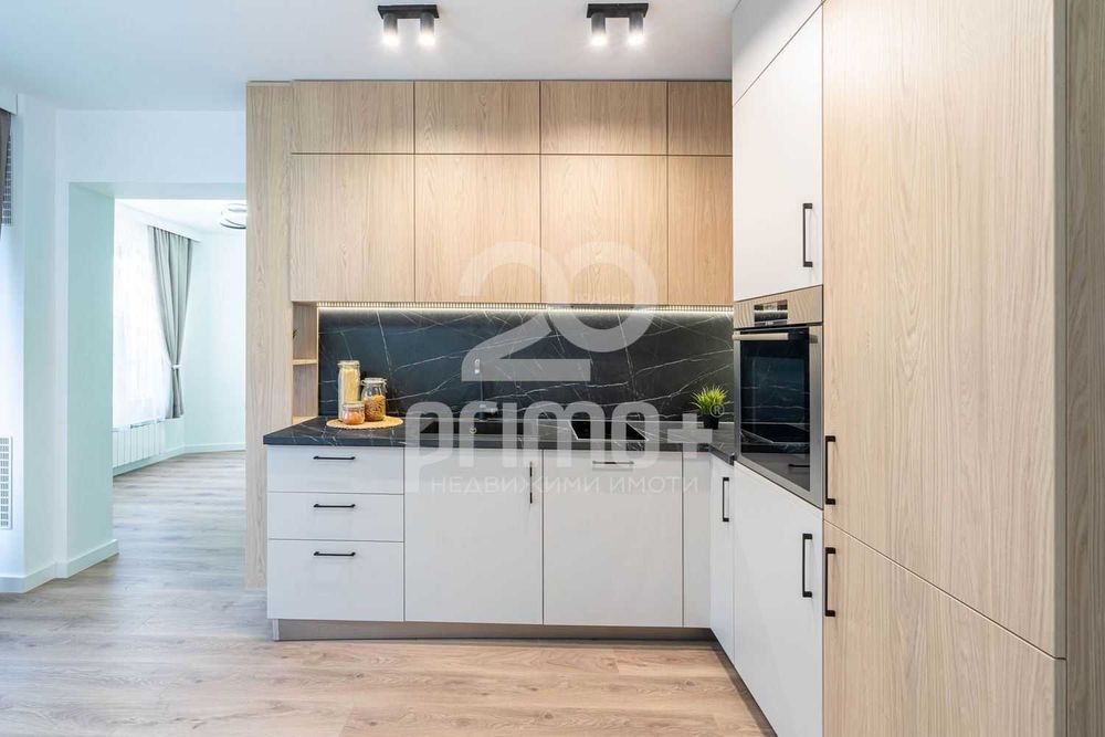 Продава се Тристаен апартамент в София, Медицинска академия - 77 кв.м за 4143 €/кв.м - Снимка #6