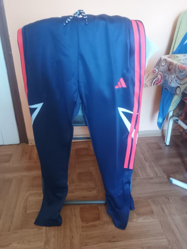 Долнище adidas Чисто ново