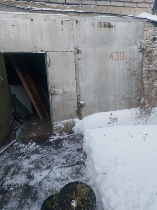Продам трехуровненый гараж в кооперативе