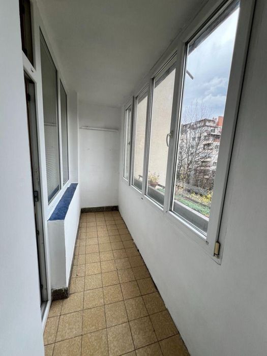 Дава се под наем Тристаен апартамент в София, Хиподрума - 110 кв.м за 613 € - Снимка #8