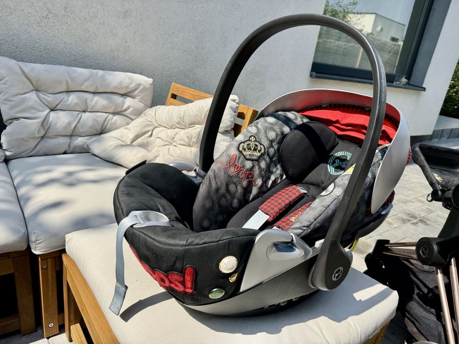 Cybex priam rebellious + scoica