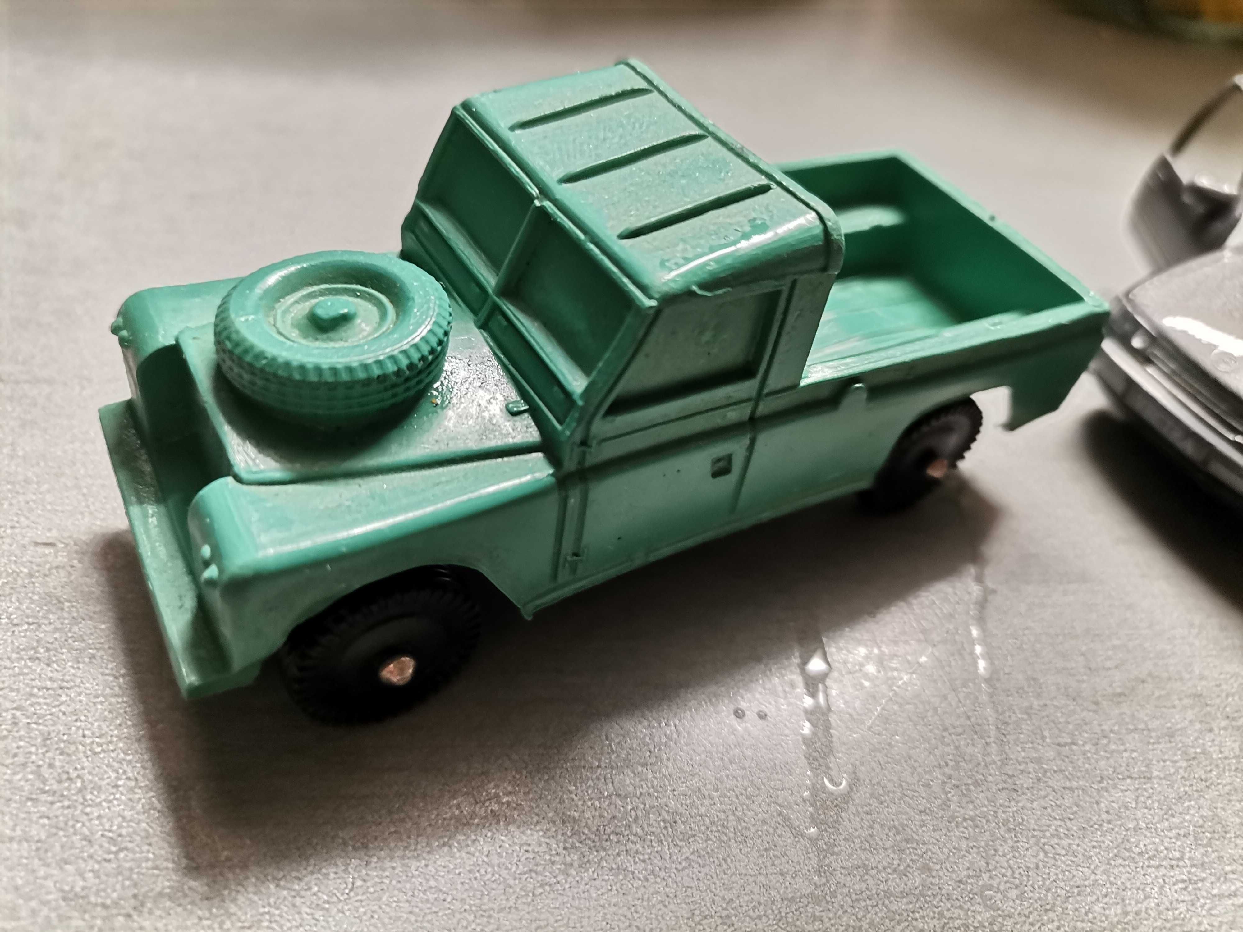 Vinil Line West Germany Land Rover 109 WB Pick-up 1/43