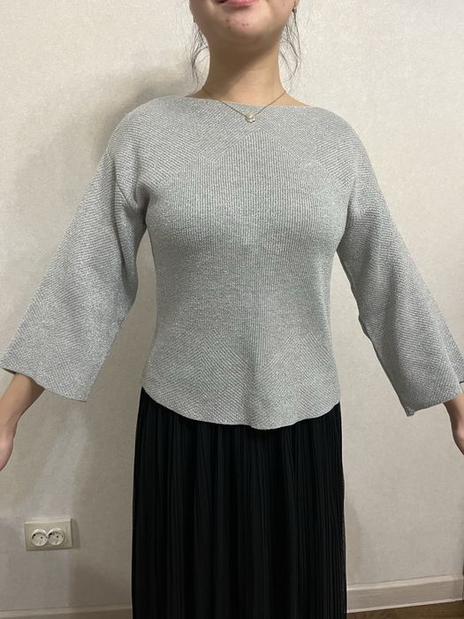 Продам красивую кофту