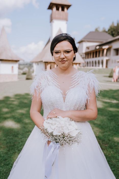 Vând rochie de mireasă