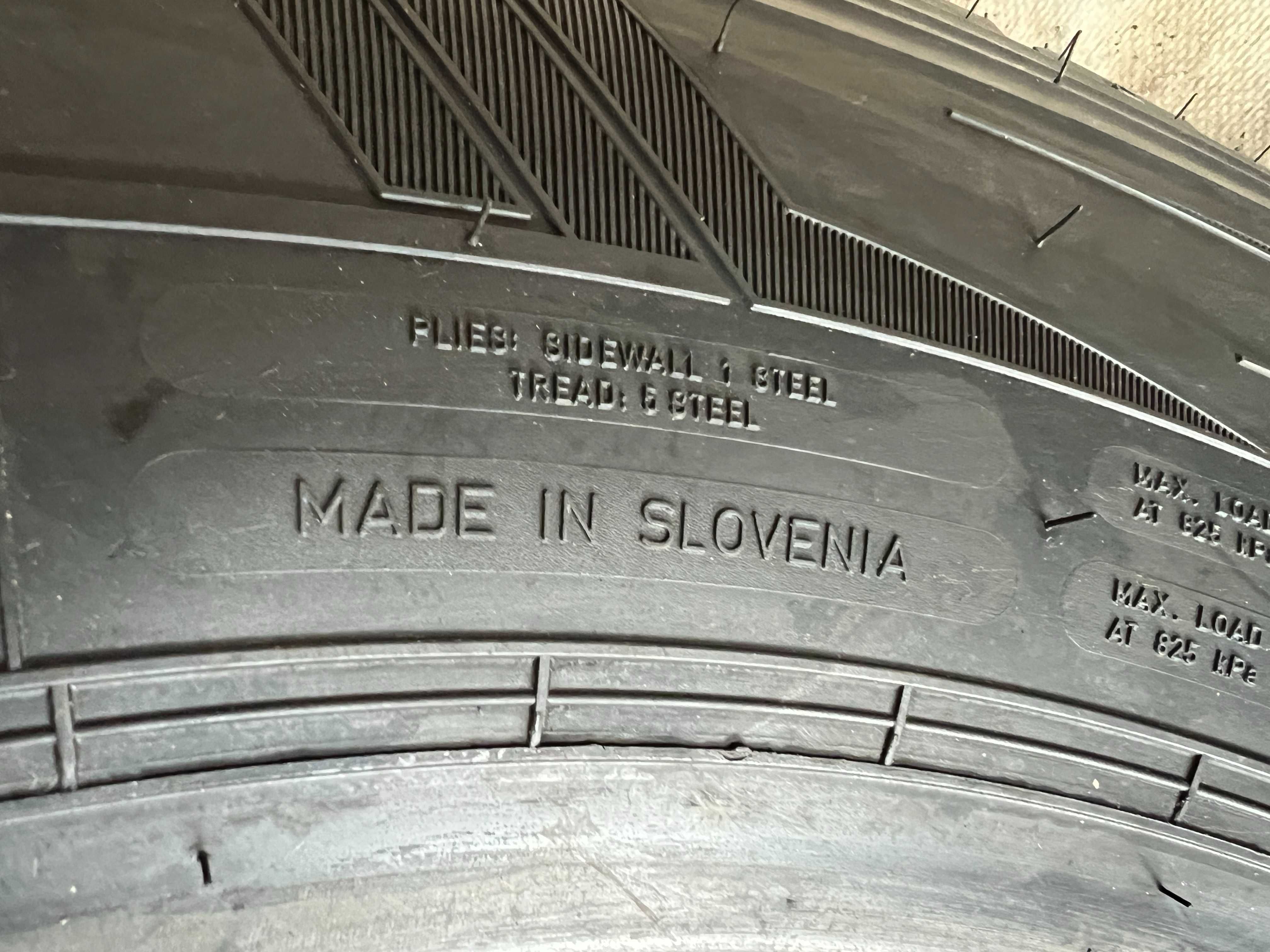 4Нови товарни гуми 245/70R19.5 Dunlop SP446 136/134M M+S 1980лв. с ДДС