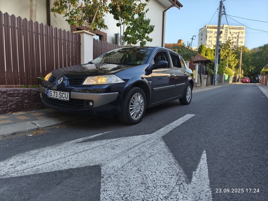Vând Megane 2 81.000 km !