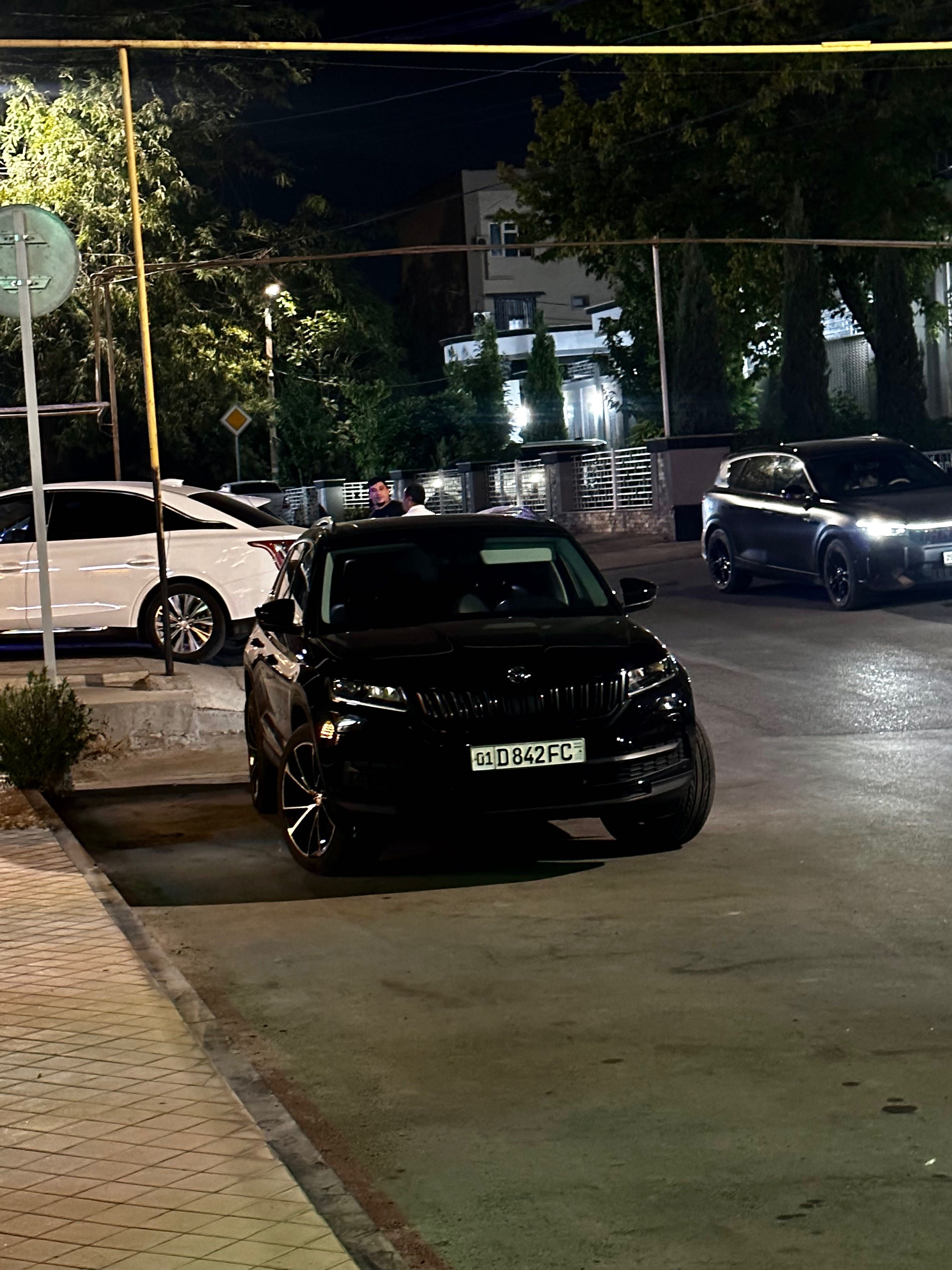 Srochno!!! Skoda Kodiaq 2021, 5500$ atroifiga tyuning qilingan