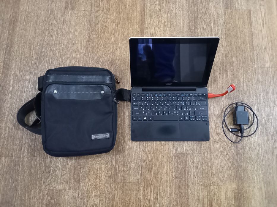 Продам ноутбук,трансформер, планшет ACER,