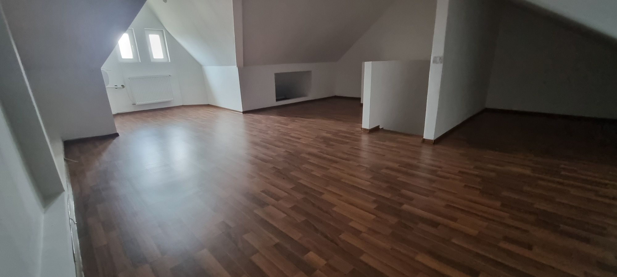 Proprietar vând Vila P+1+M Popești-Leordeni