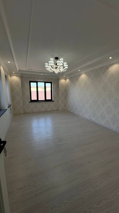 Янги курилган ховли. Юнусобод Хасанбой