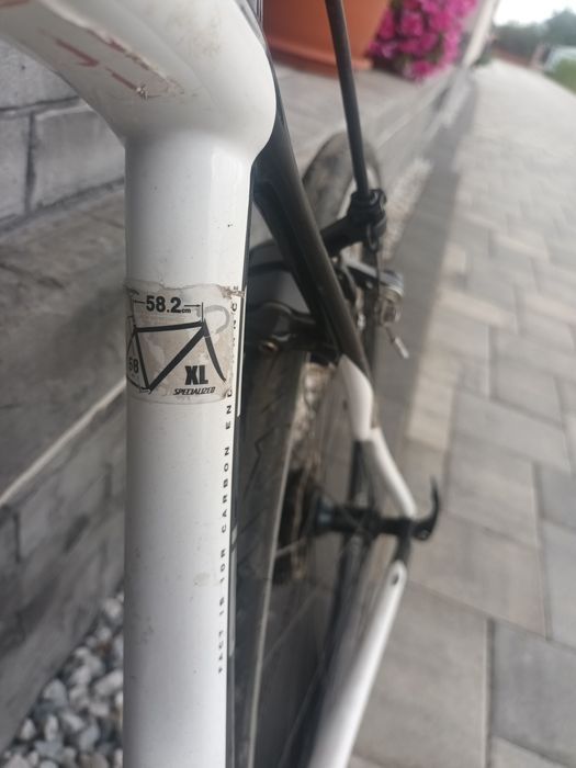 Biciclete din carbon ,de vânzare