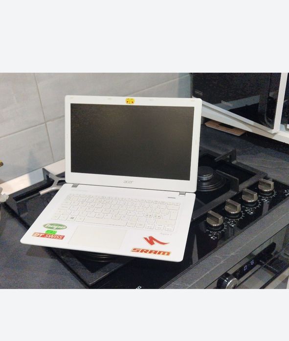 Laptop Acer 14 inch ,i3