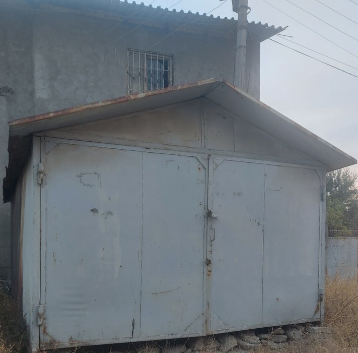 Гаражи металлические