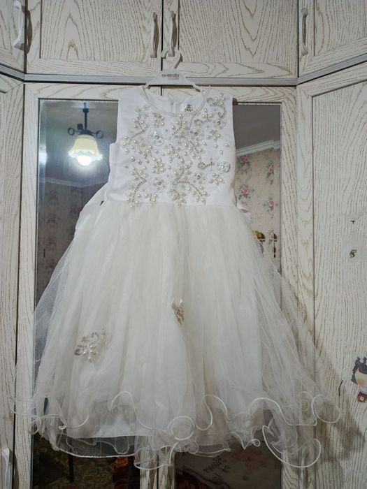 Платье на 7 лет или больше