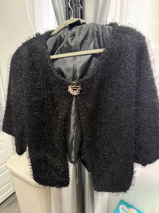 Bleazer pufos,mărimea M-L