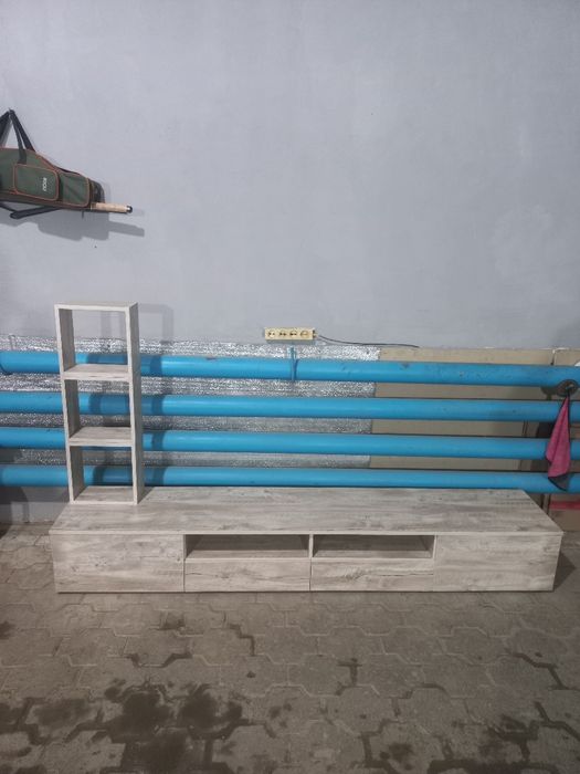 Тумба под телевизор новая