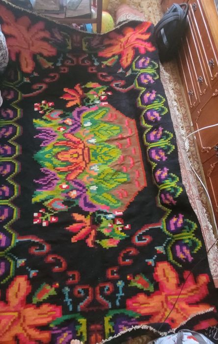 Covor unicat, din lana naturala, tesut manual