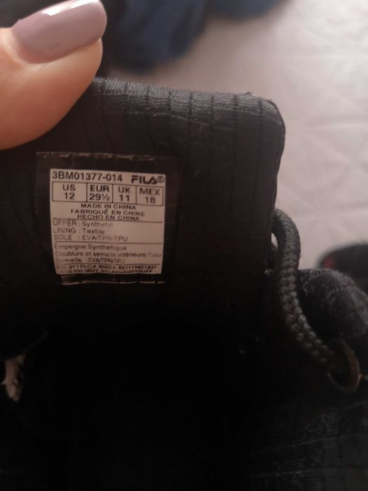 Зимни маратонки за момче, много запазени