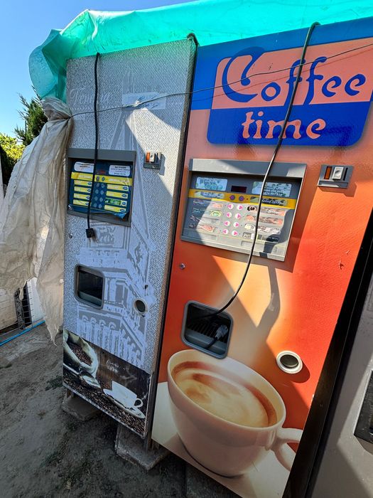 Зануси Венеция вендинг машина