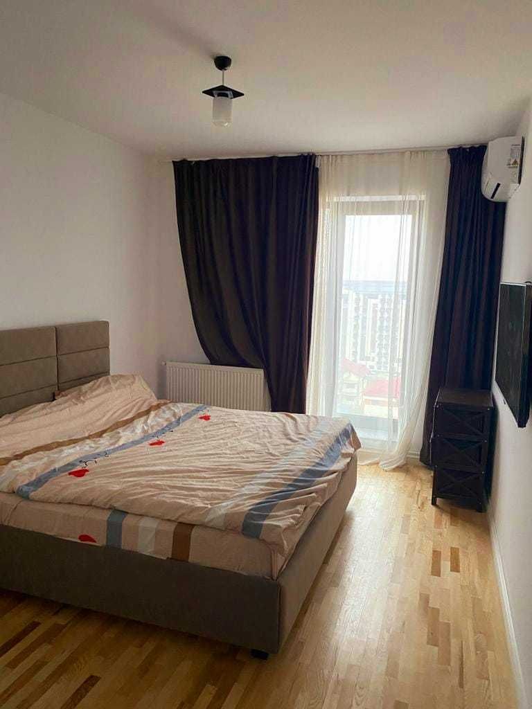 Închiriez apartament decomandat cu 2 camere