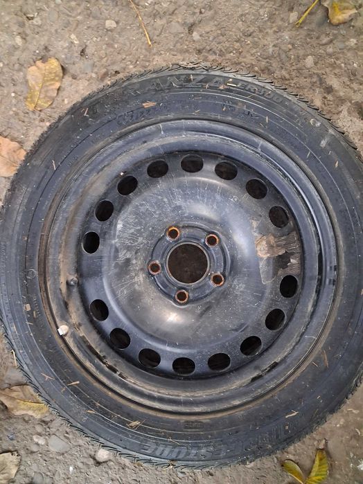 Jante aliaj cu cauciucuri de iarna