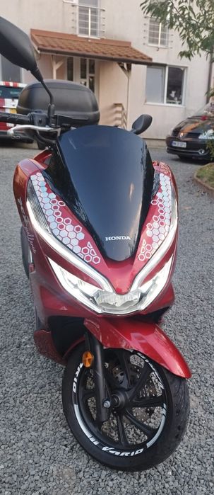 Scuter Honda PCX 125 2018