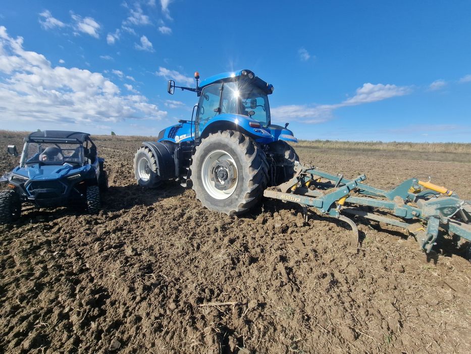 New holland t8 390