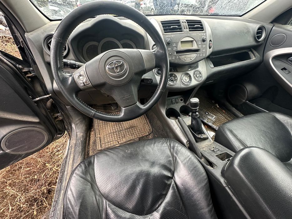 Dezmembrez Toyota Rav 4 2006-2024