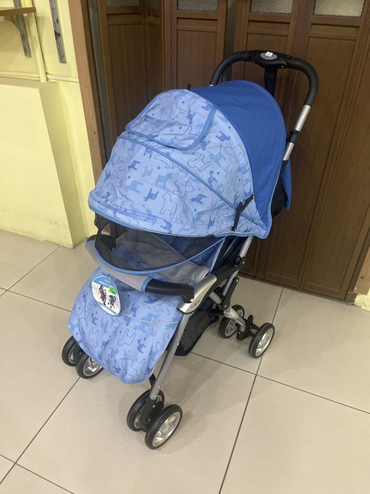 Продам коляску летнюю