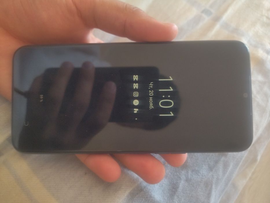 Tecno spark 8 c holati yangidek