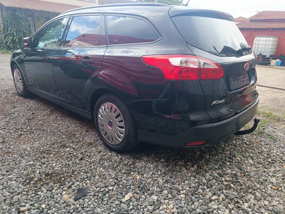 Ford Focus - 1.0 Benzină 125CP - An 2013 - Clima / Senzori / Pilot