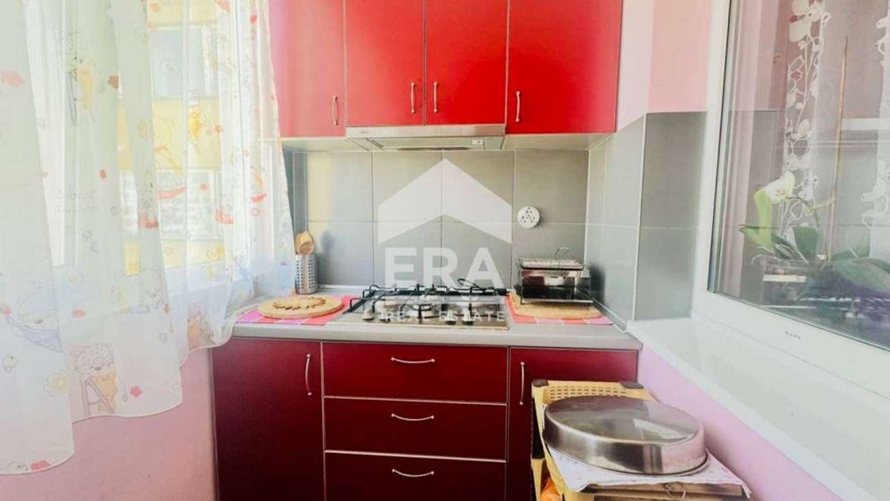 Четиристаен апартамент Варна