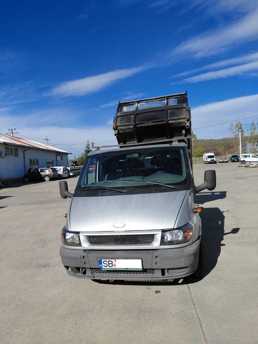 Ford Tansit 2.4L 6 locuri basculabila