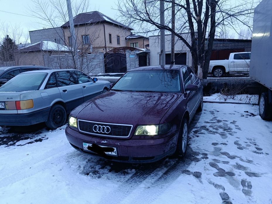 Продам Audi A8 D2 1995 года